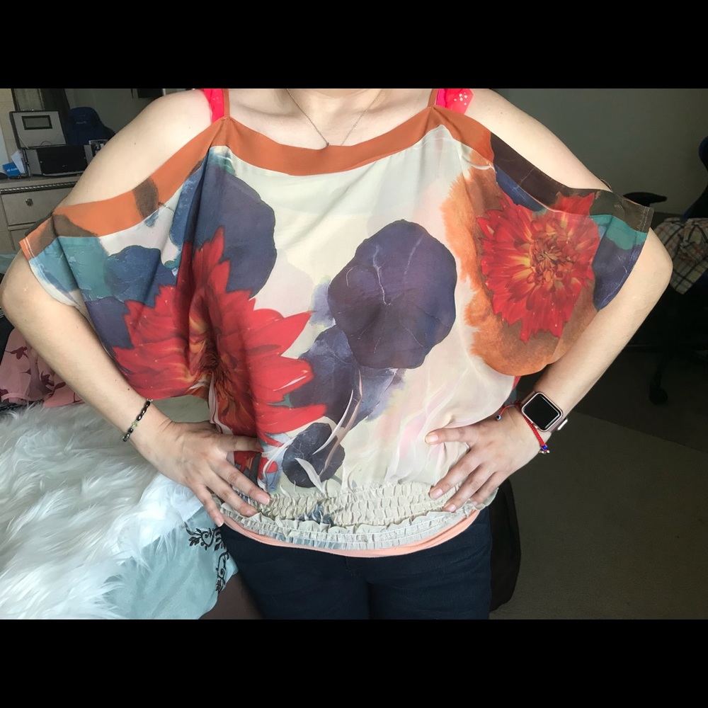 Woman’s flower shirt